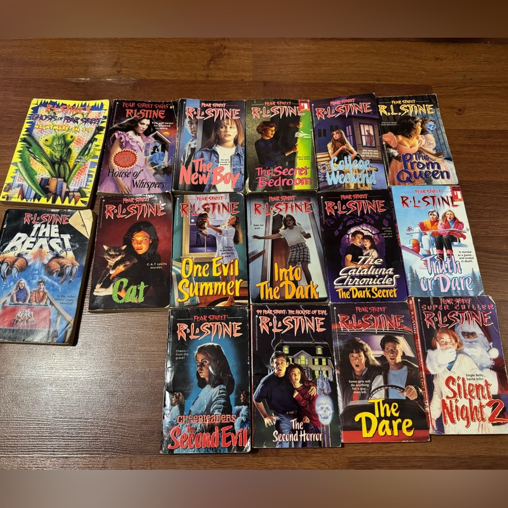 R. L. Stine Fear Street Vintage books